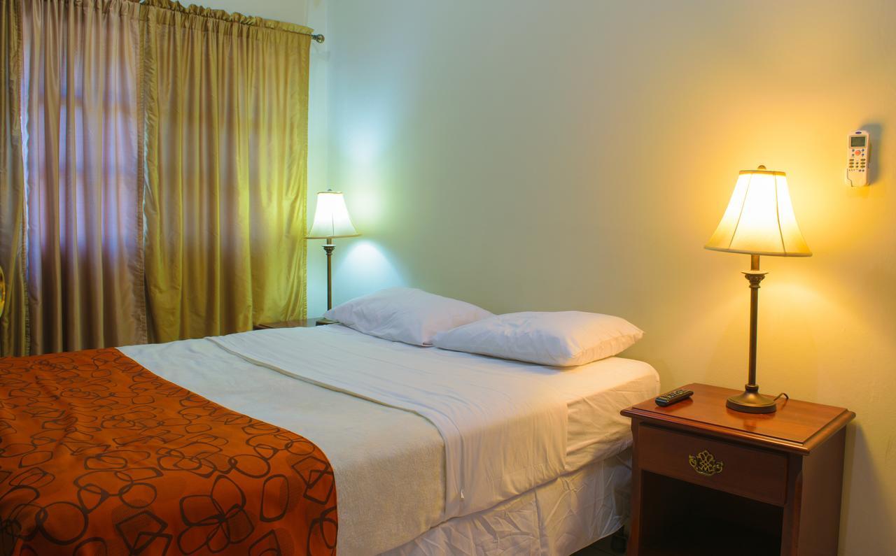 Hotel Fontana 마나과 외부 사진