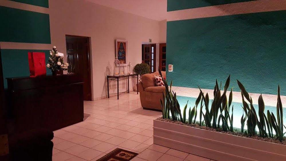 Hotel Fontana 마나과 외부 사진
